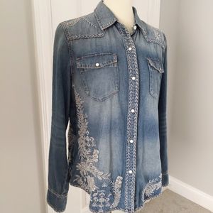 Driftwood/Anthropologie Denim Embroidered Top L
